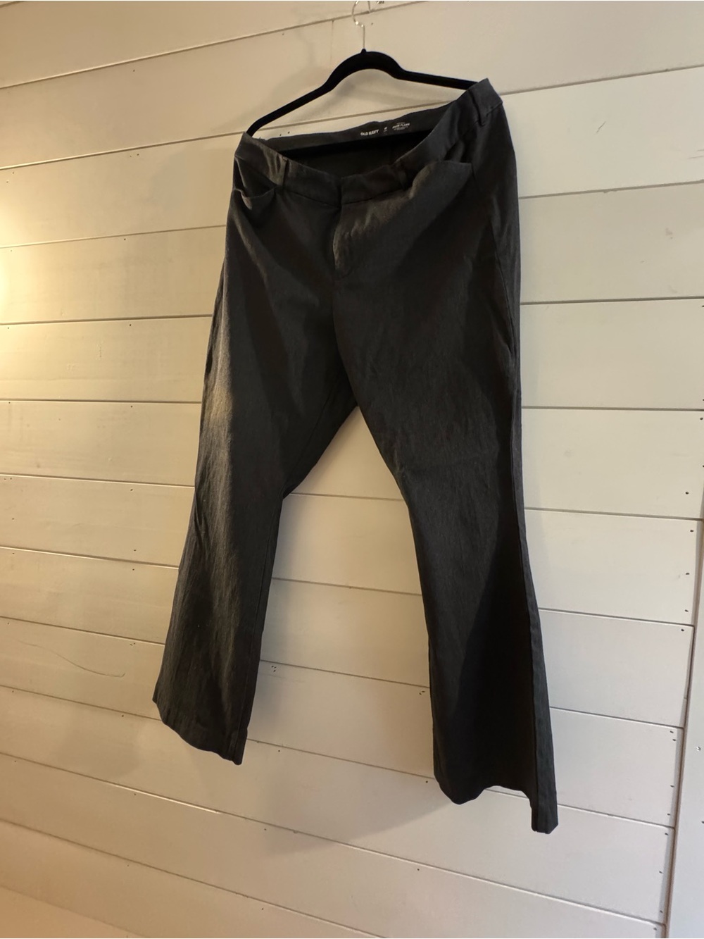 Old Navy Women's Gray Pixie Flare Pants